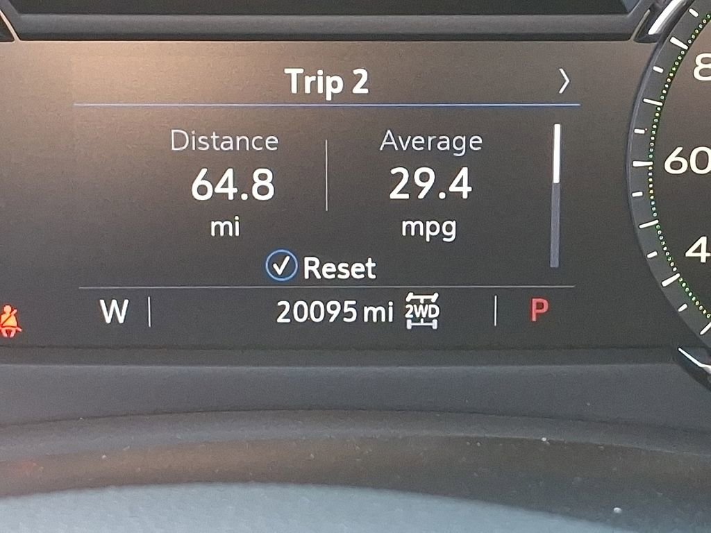 Used 2023 Cadillac XT4 Premium Luxury image 22