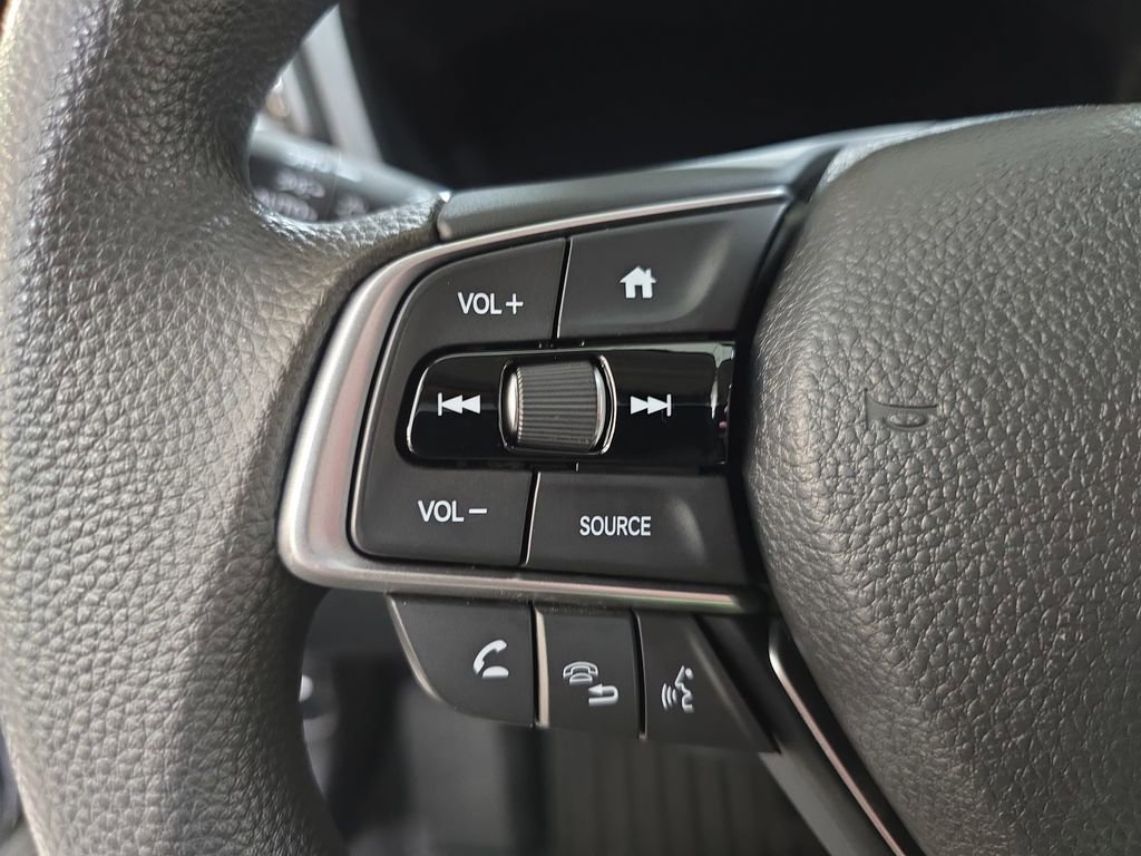 Used 2019 Honda Insight LX image 17