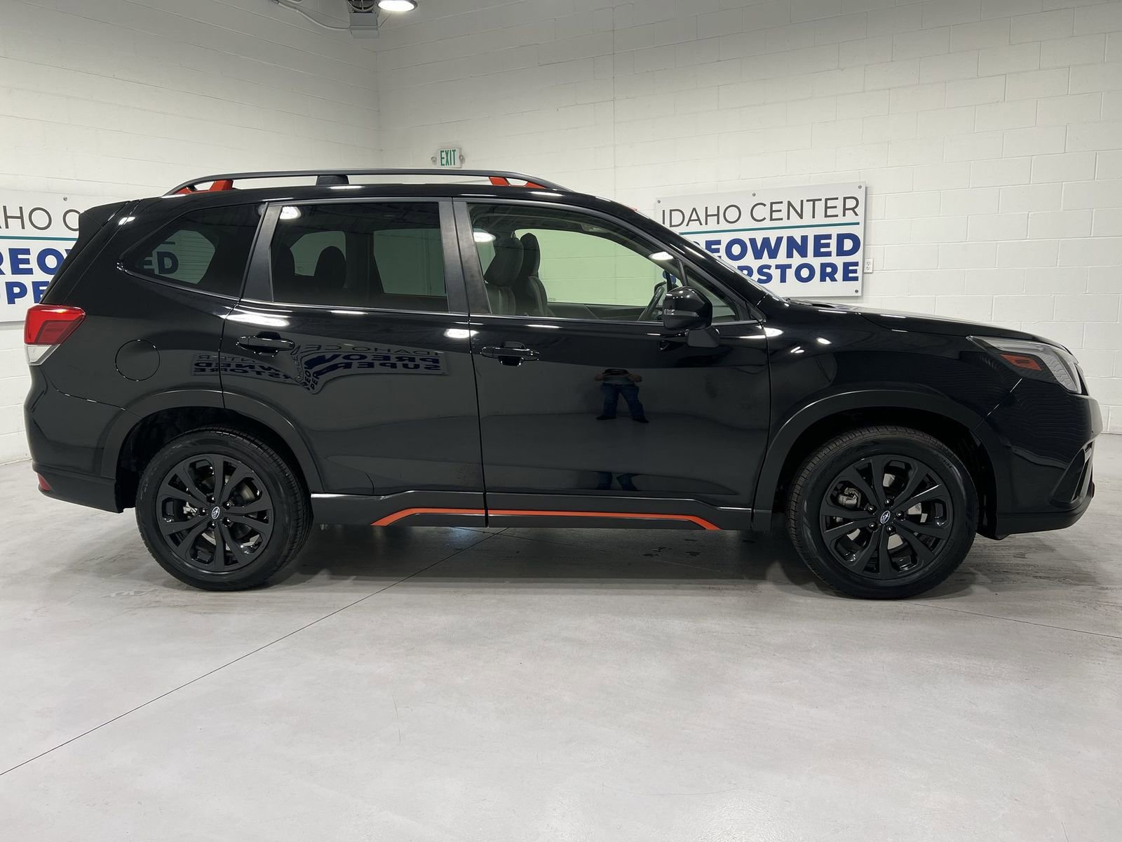 Used 2023 Subaru Forester Sport image 9