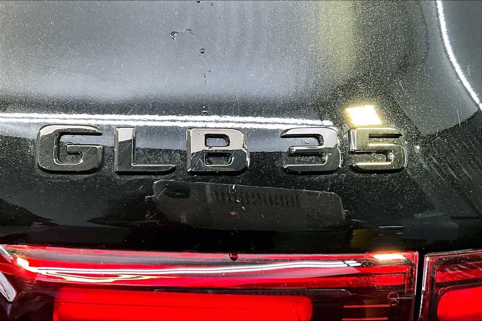 New 2026 Mercedes-Benz GLB 35 AMG 4MATIC image 6