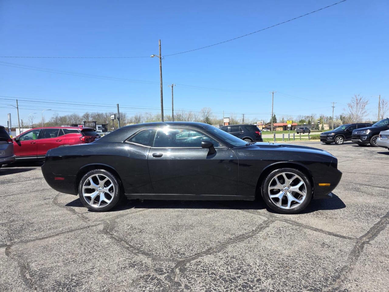 Used 2011 Dodge Challenger RWD image 10
