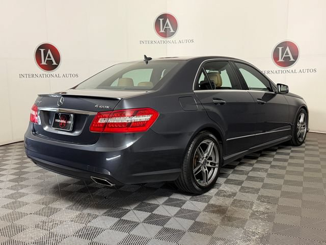 Used 2010 Mercedes-Benz E 350 4MATIC Sedan image 7