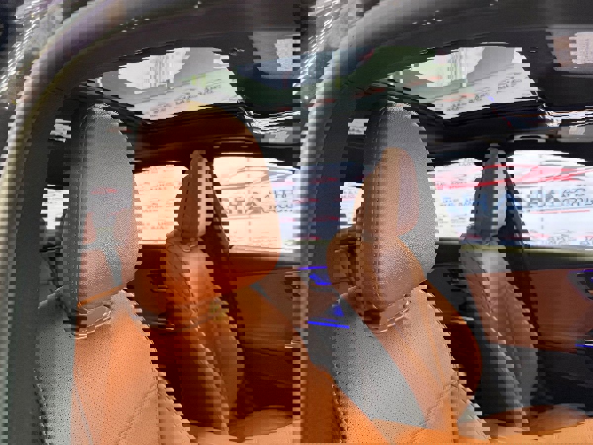 Used 2023 Mercedes-Benz C 300 4MATIC Sedan w/ Exclusive Trim Package image 64