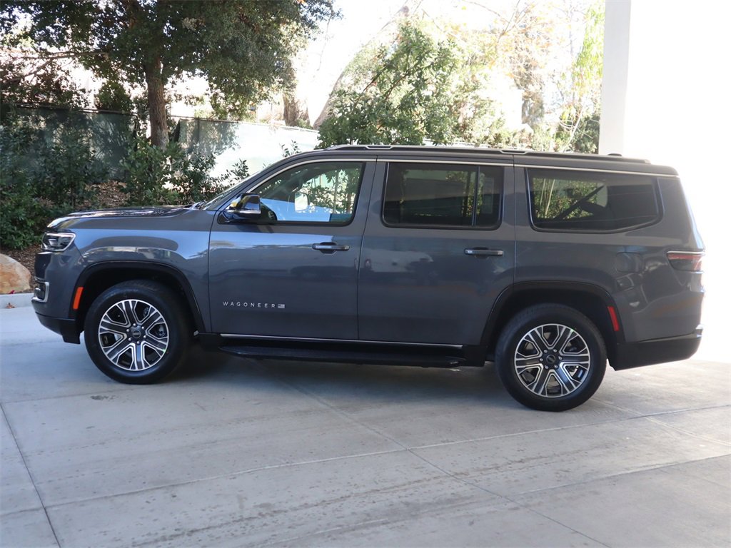 New 2025 Jeep Wagoneer 4WD w/ Premium Group I image 6