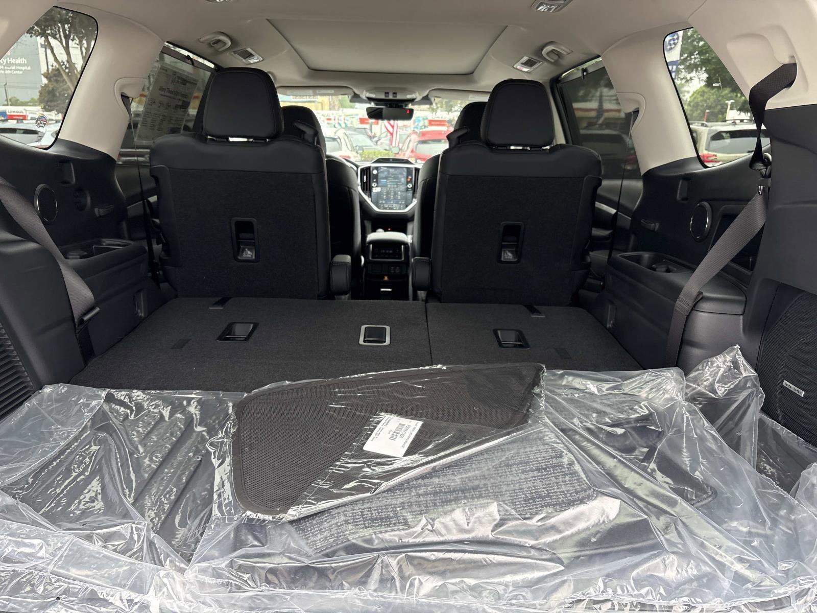 New 2025 Subaru Ascent Limited image 10