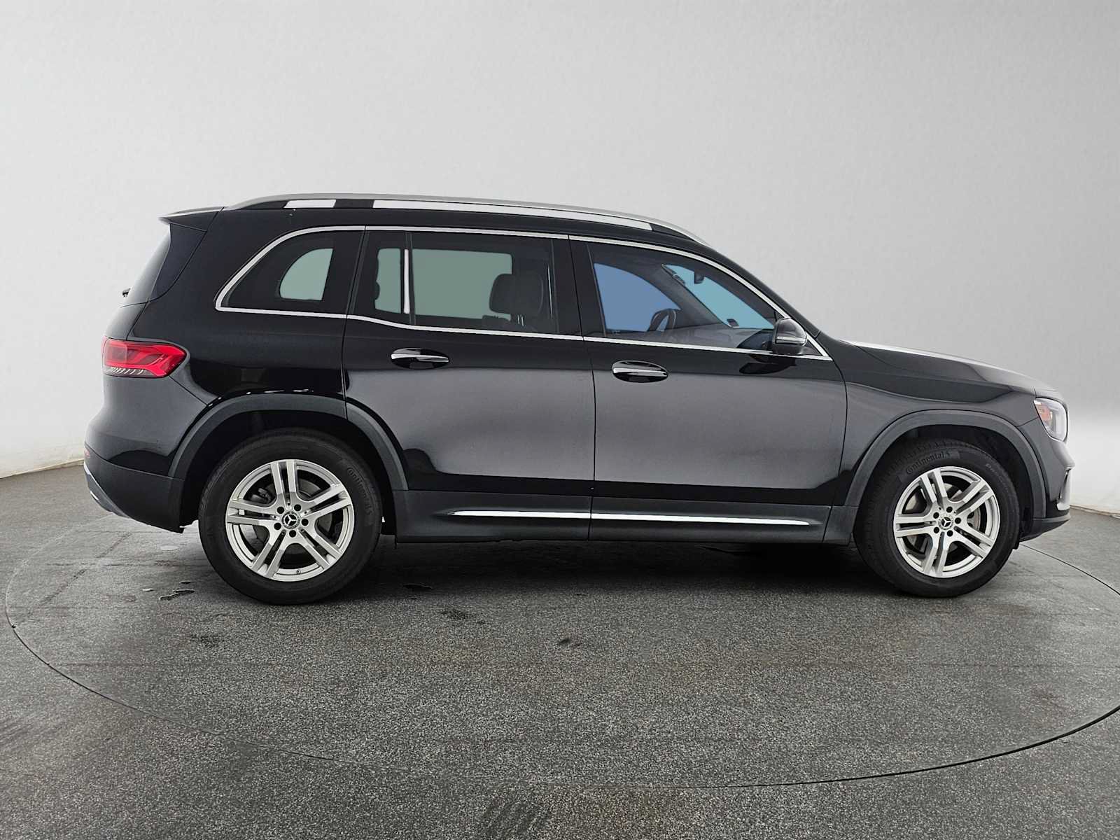 Certified 2020 Mercedes-Benz GLB 250 image 2