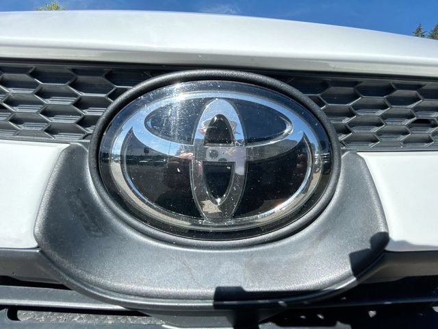 Used 2024 Toyota Corolla LE FWD image 28