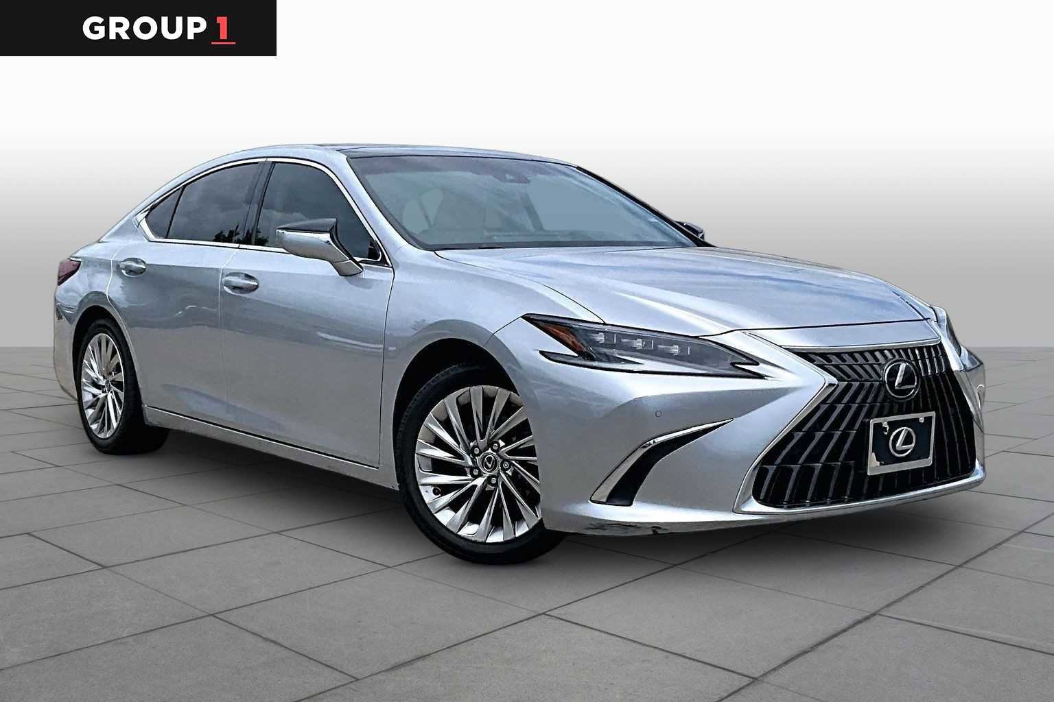 Certified 2022 Lexus ES 350 w/ Luxury Package FWD image 3