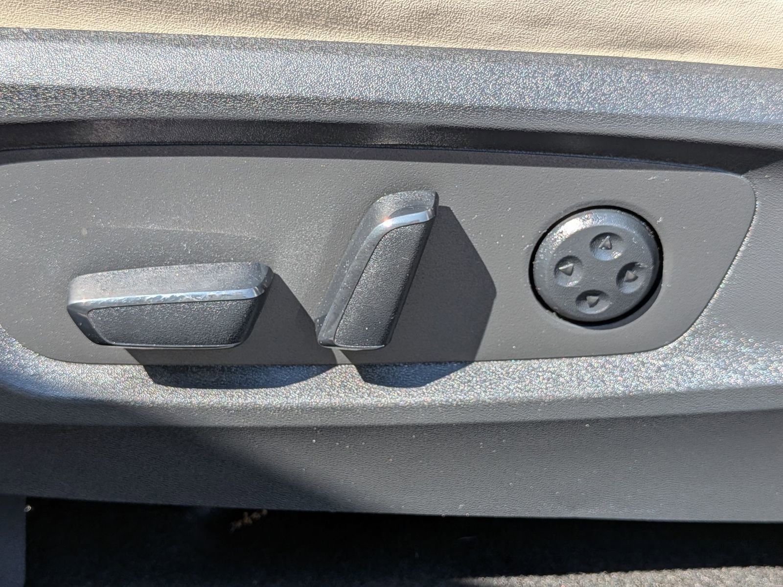 Used 2023 INFINITI QX60 Luxe w/ Cargo Package image 16