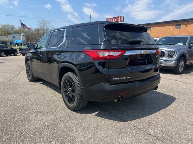 Used 2020 Chevrolet Traverse LS w/ LPO, Floor Liner Package AWD/4WD image 6