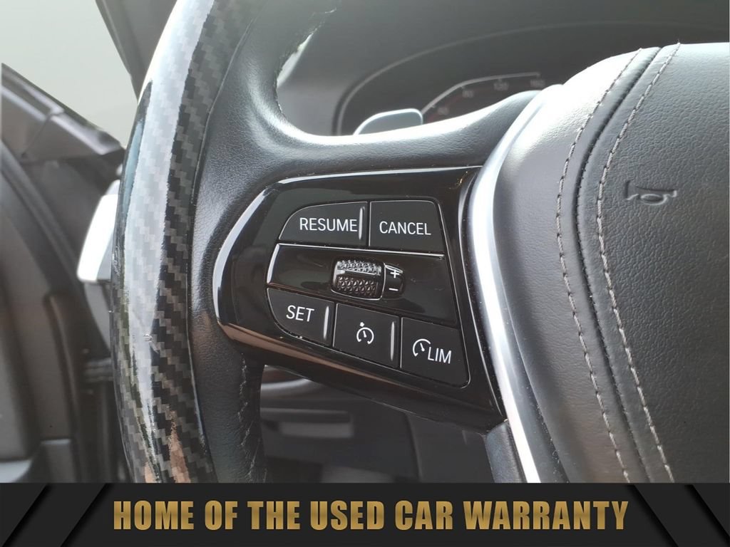 Used 2021 BMW 530i w/ Convenience Package RWD image 21