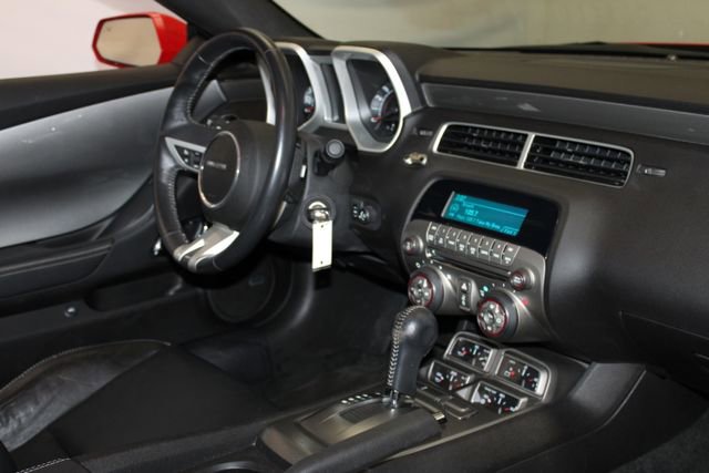 Used 2011 Chevrolet Camaro SS w/ RS Package image 17