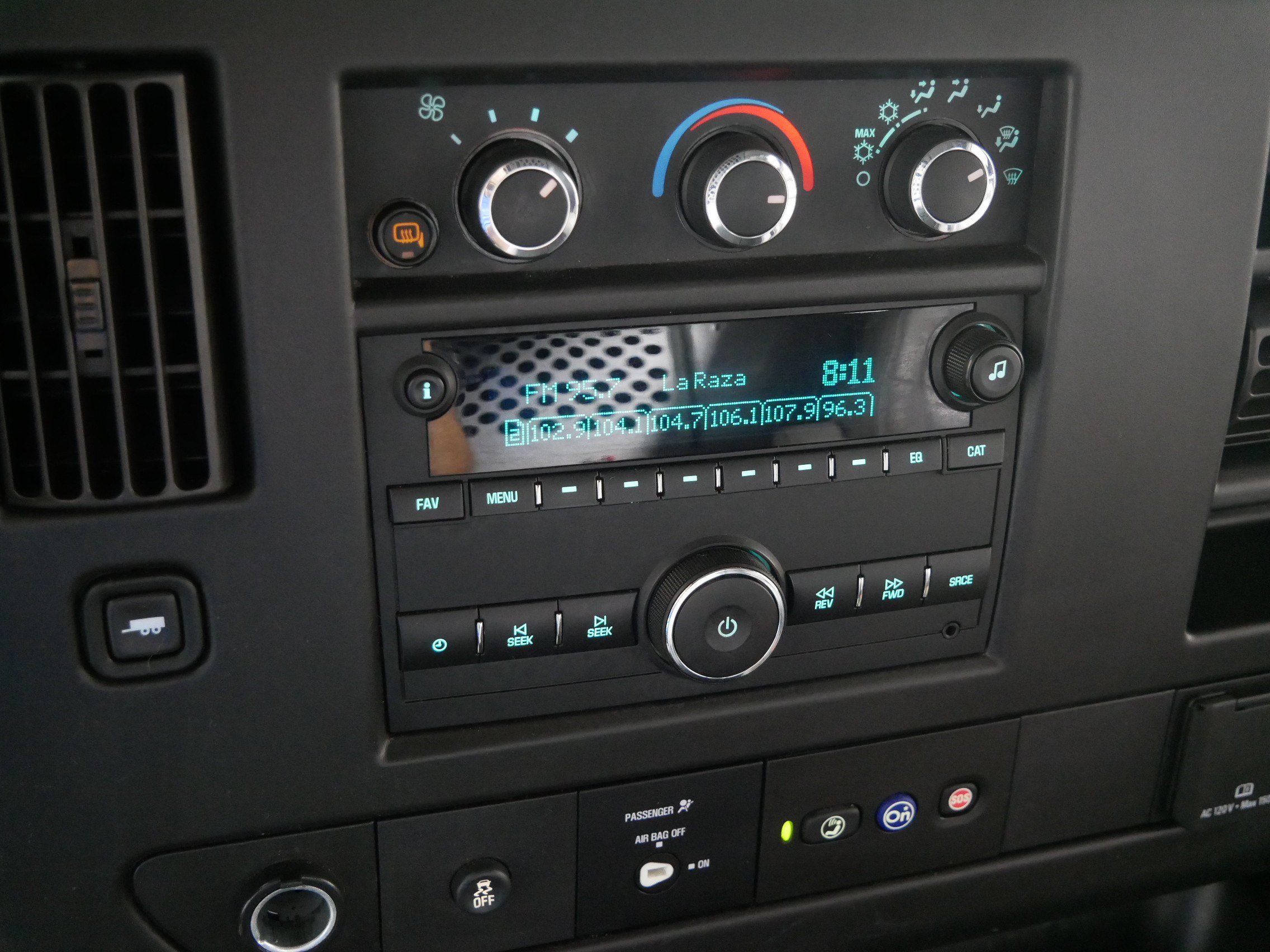 Used 2021 Chevrolet Express 2500 w/ Safety Package RWD image 22