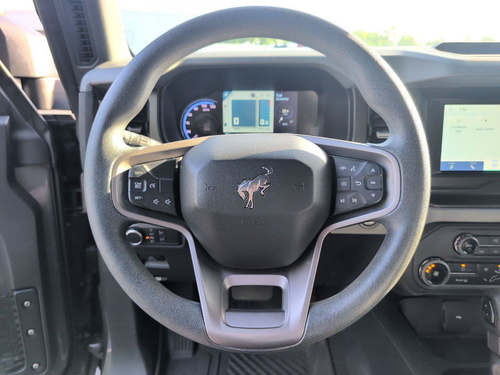 Used 2022 Ford Bronco 4-Door AWD/4WD image 29