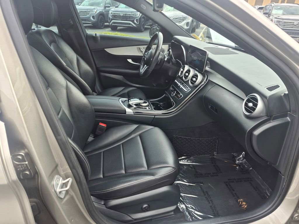 Used 2021 Mercedes-Benz C 300 Sedan w/ Premium Package image 24