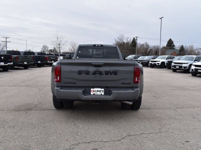 New 2026 RAM 3500 Laramie AWD/4WD image 7