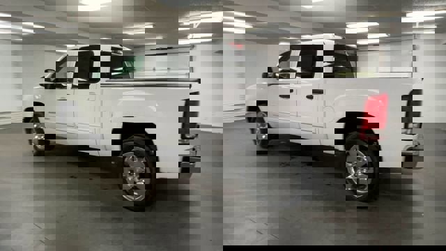 Certified 2011 GMC Sierra 1500 SLE w/ Power Tech Package image 6