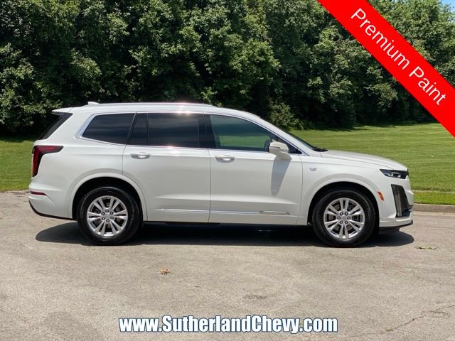Used 2024 Cadillac XT6 Luxury w/ LPO, Floor Liner Package FWD image 8