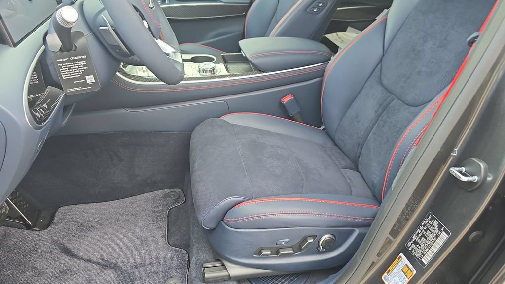 New 2027 Genesis GV70 3.5T Prestige AWD/4WD image 14