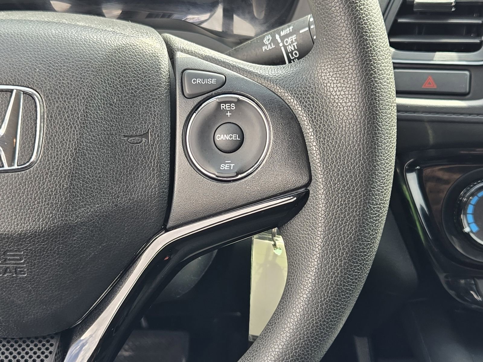 Used 2018 Honda HR-V LX image 25