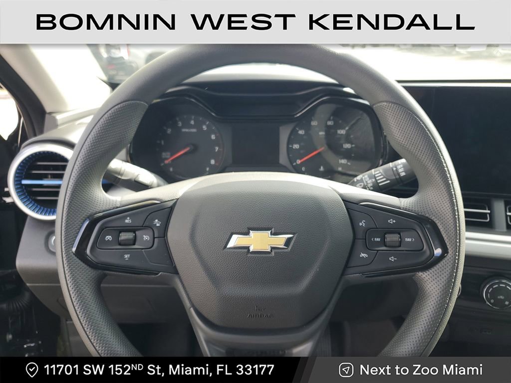 Used 2026 Chevrolet Trax LS image 13