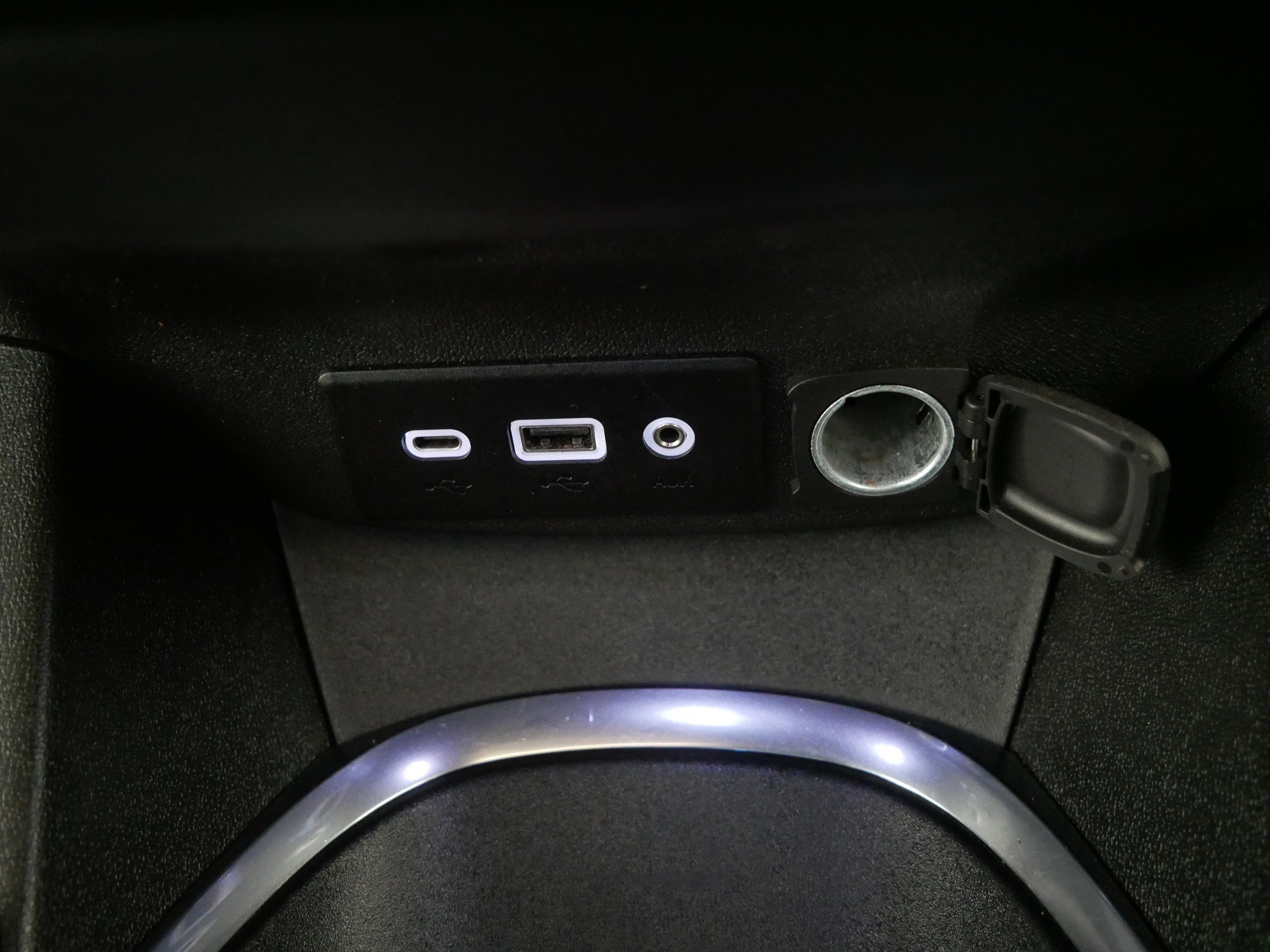 Used 2023 Chevrolet Malibu LT image 30