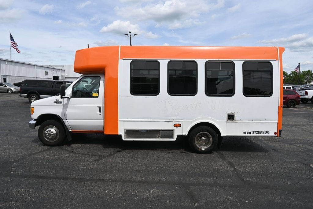 Used 2003 Ford E-450 and Econoline 450 RWD image 10