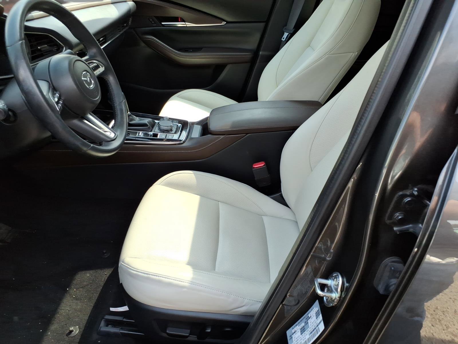 Used 2023 MAZDA CX-30 AWD 2.5 S w/ Premium Package image 9