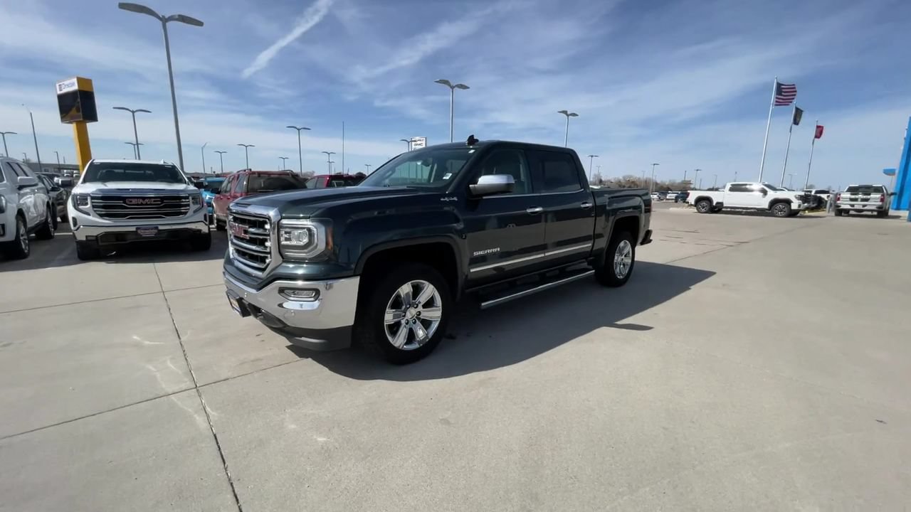 Used 2017 GMC Sierra 1500 SLT AWD/4WD image 4