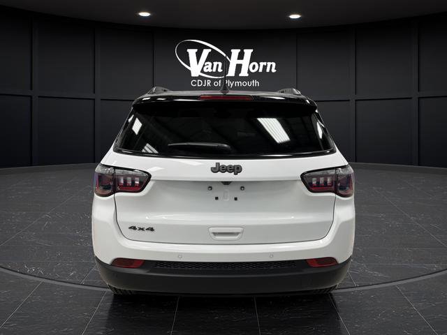 New 2026 Jeep Compass Limited image 12