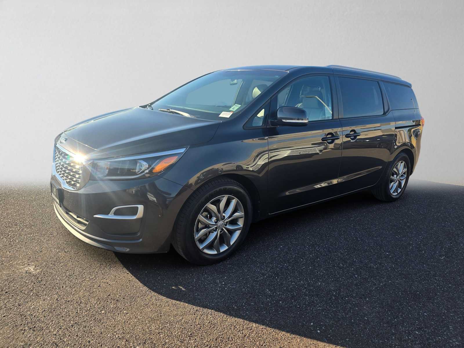 Used 2020 Kia Sedona EX FWD image 7