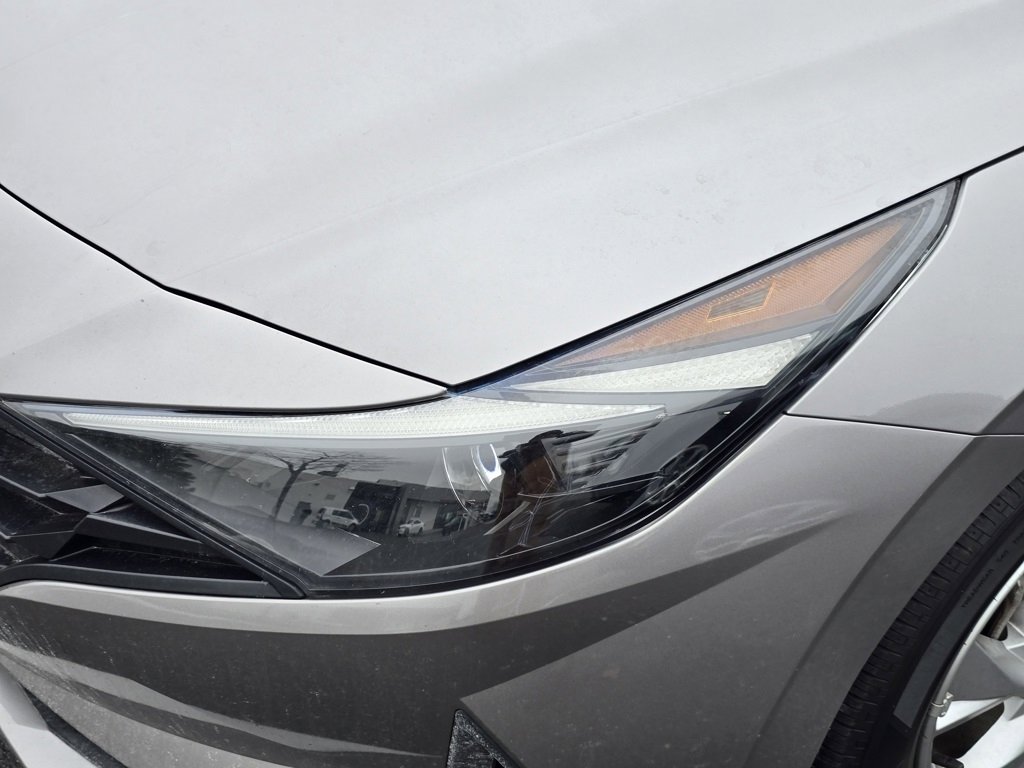 Used 2021 Hyundai Elantra SE image 10