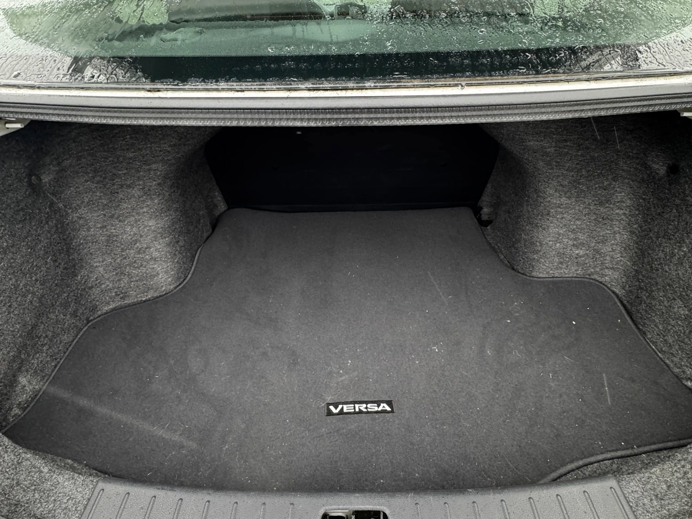 Used 2017 Nissan Versa S Plus image 14