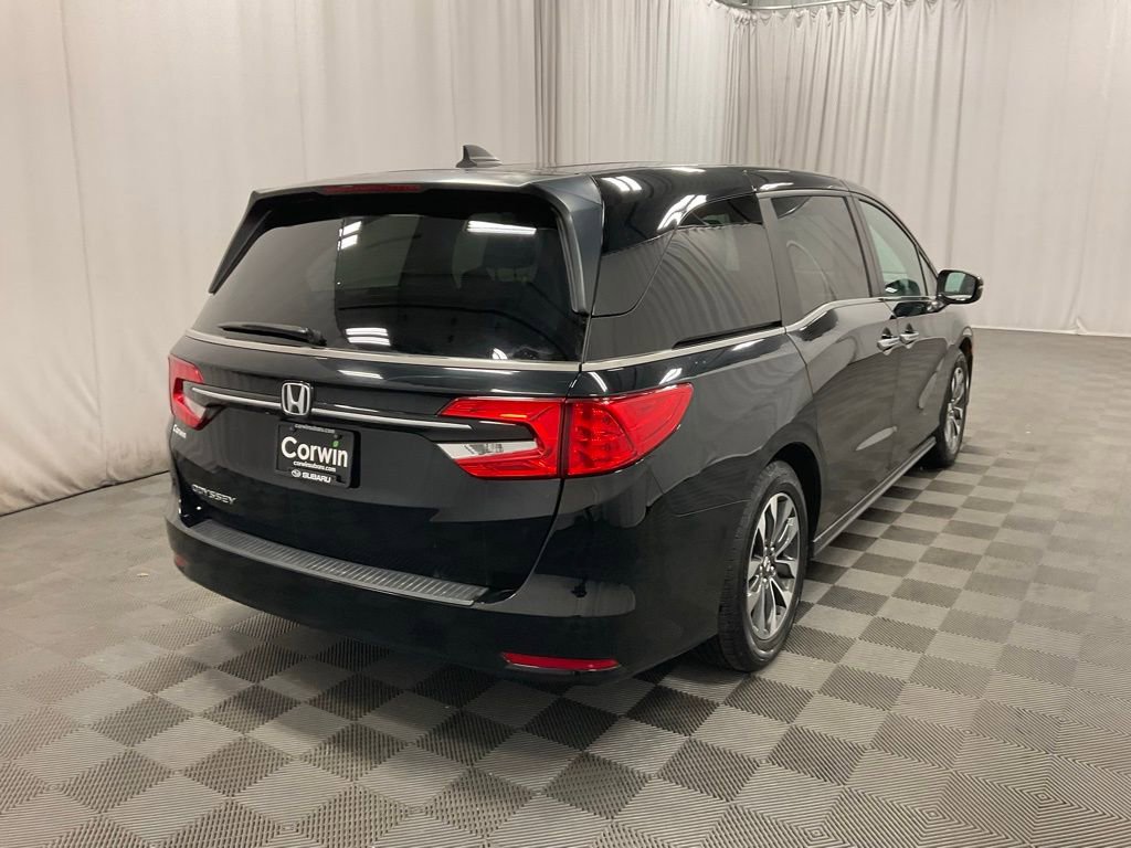 Used 2024 Honda Odyssey EX-L image 3