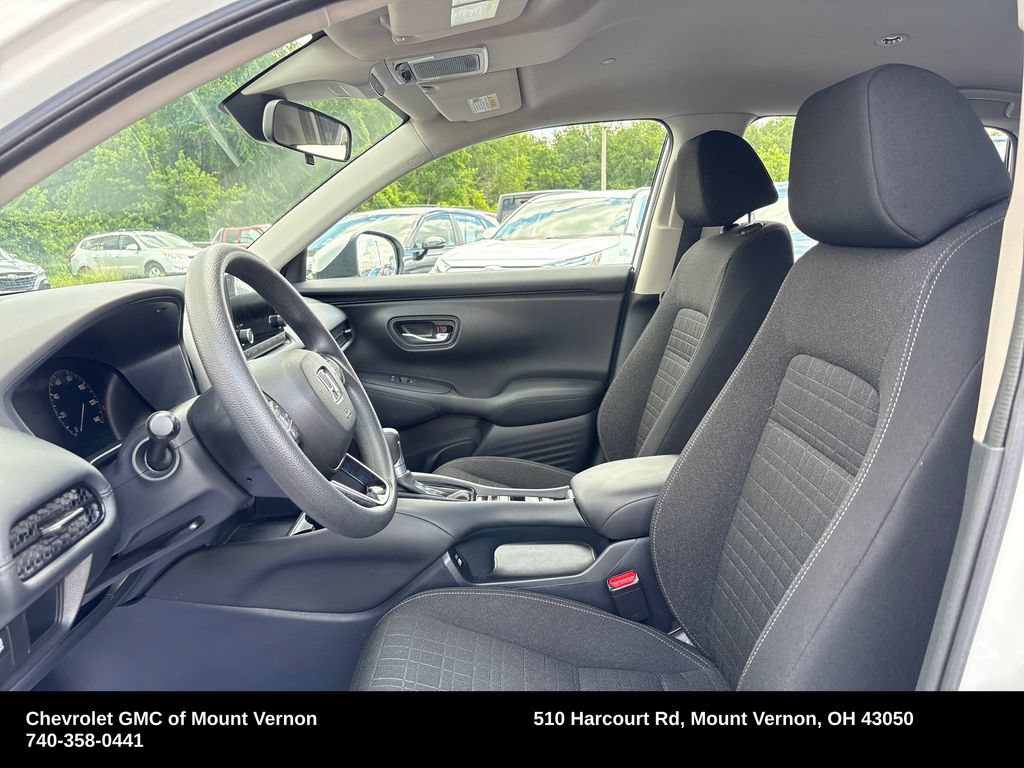 Used 2023 Honda HR-V LX image 11