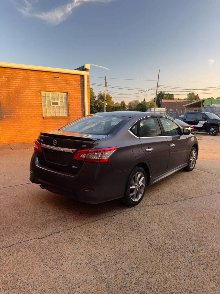 Used 2013 Nissan Sentra SR image 5