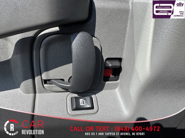 Used 2023 GMC Savana 2500 Extended w/ Driver Convenience Package image 29