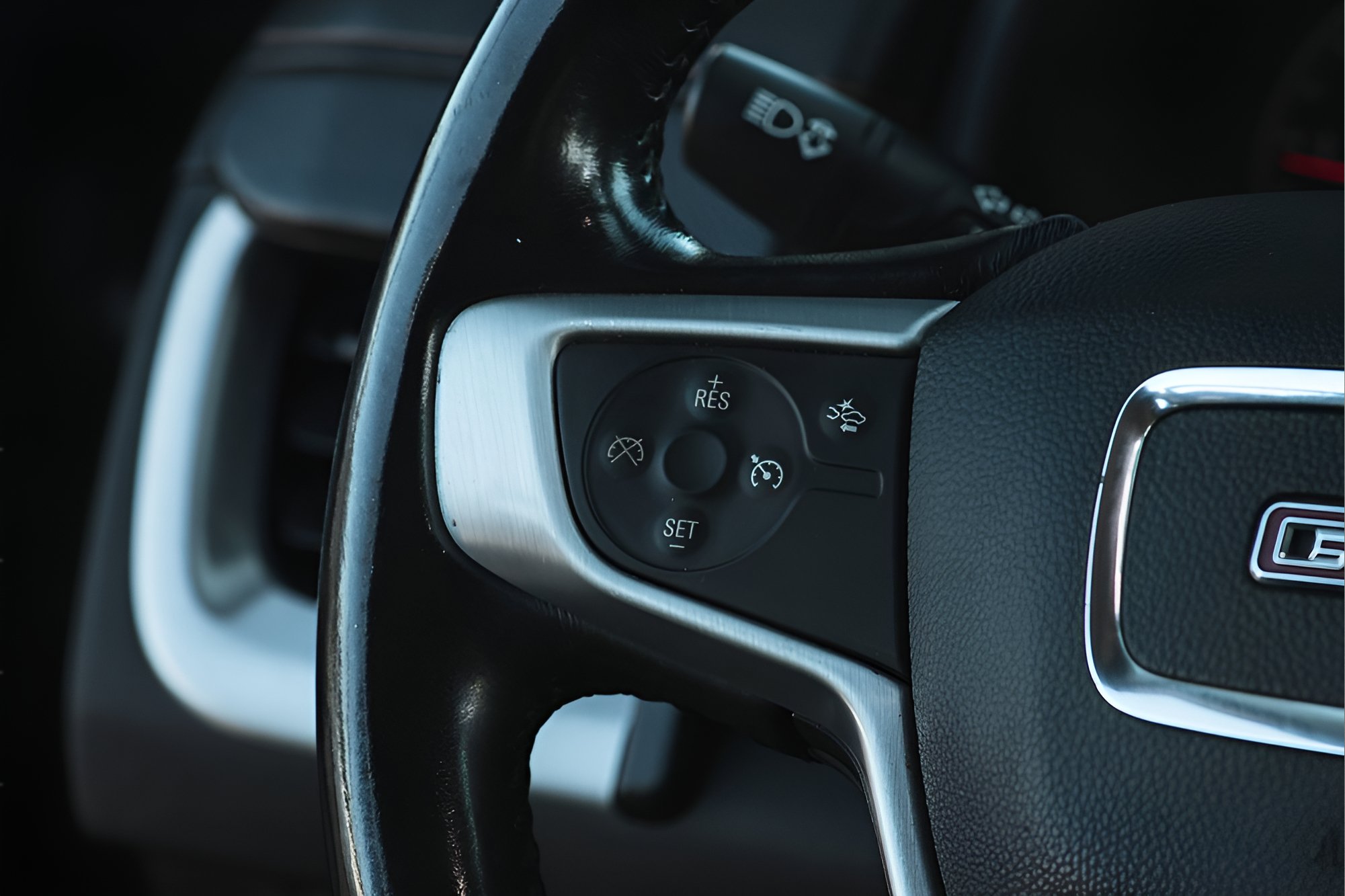 Used 2020 GMC Terrain SLT image 27
