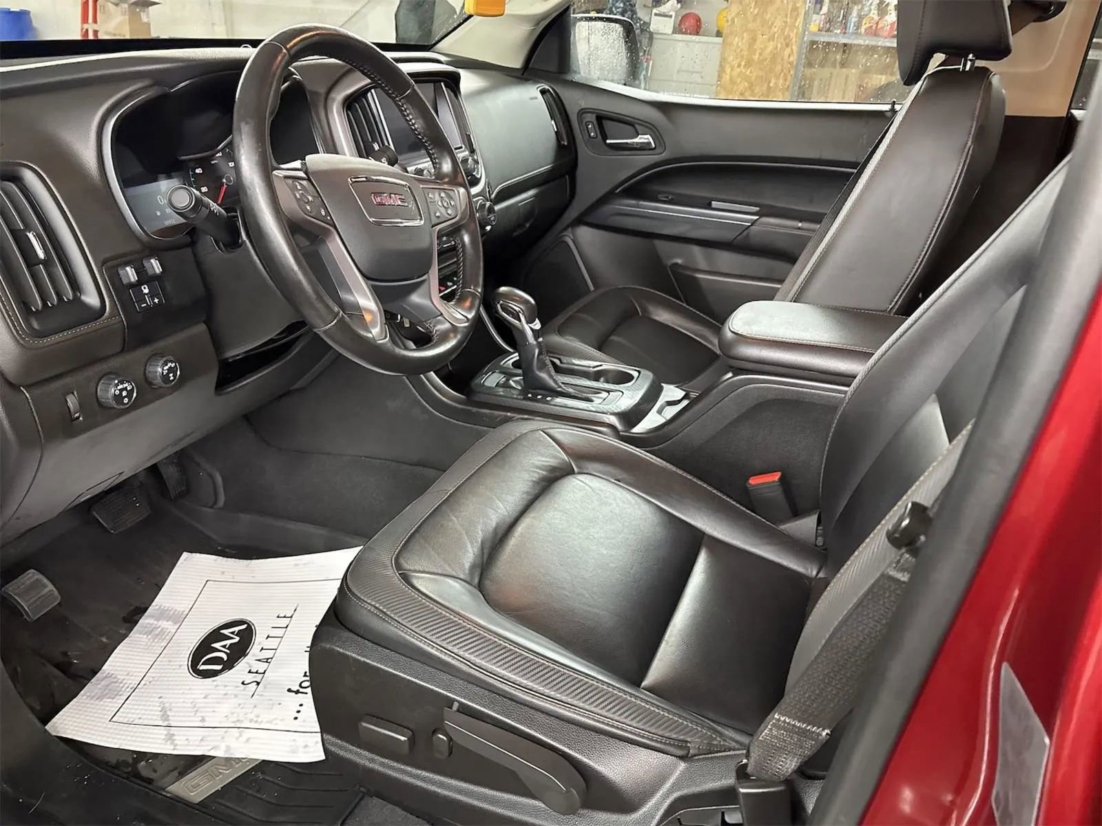 Used 2022 GMC Canyon AT4 w/ Trailering Package image 5