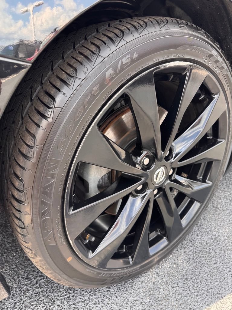 Used 2019 Nissan Maxima SR w/ Premium Package FWD image 33