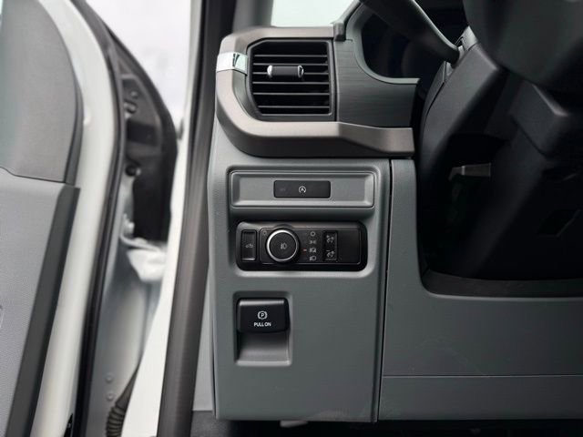 Used 2025 Ford F150 XLT w/ Equipment Group 301A Standard AWD/4WD image 15