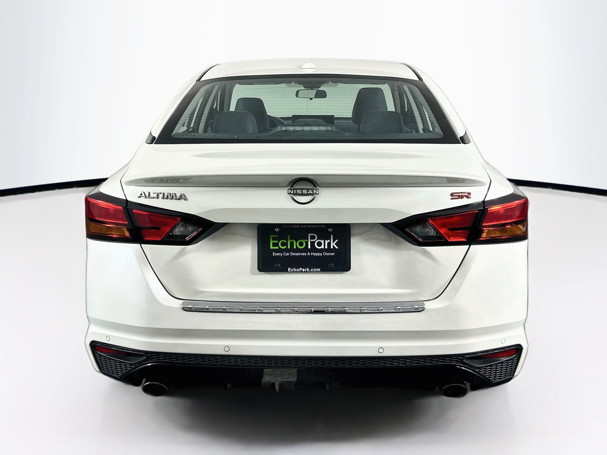 Used 2023 Nissan Altima 2.5 SR w/ SR Premium Package FWD image 7