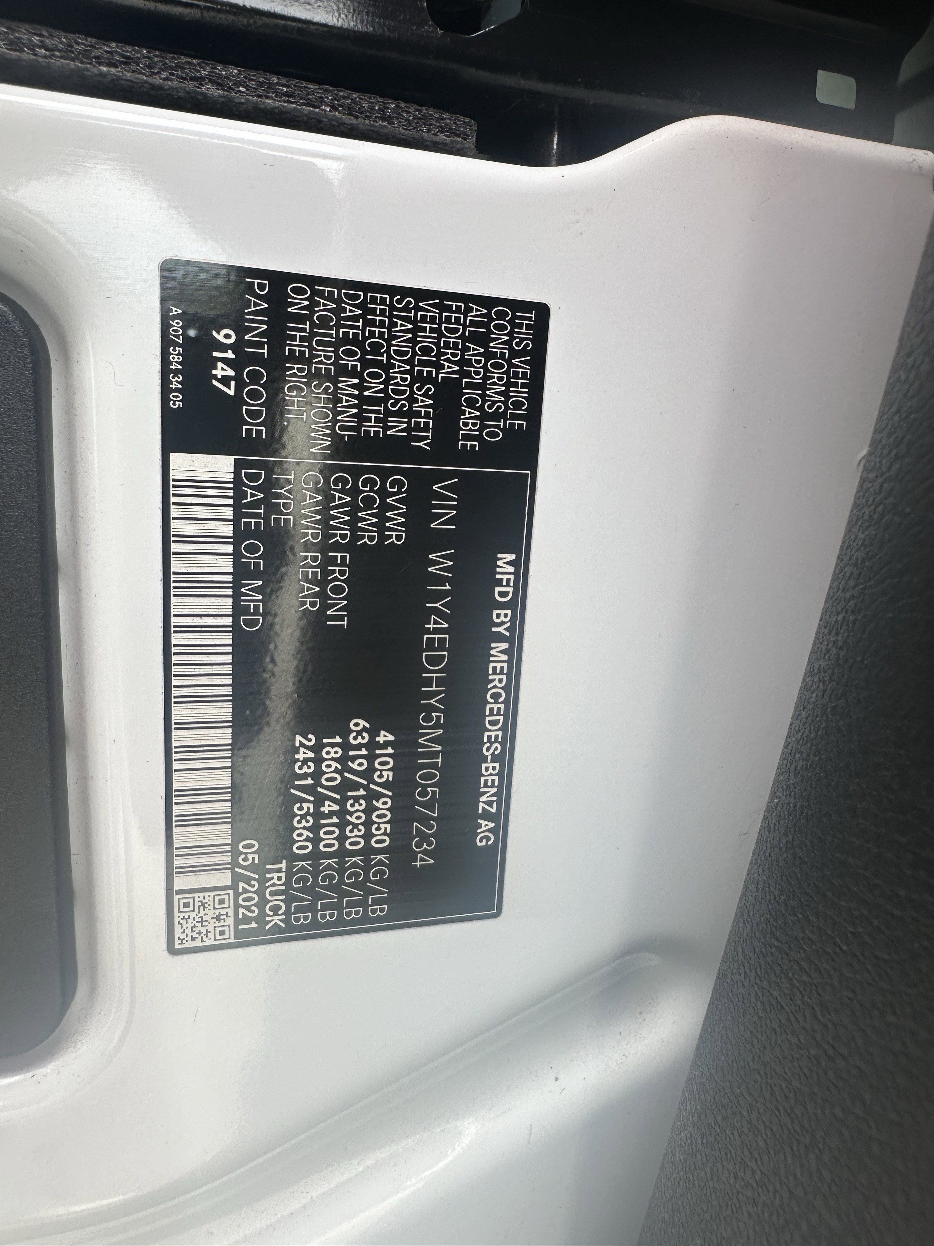 Used 2021 Mercedes-Benz Sprinter 2500 image 28