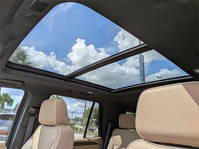 Used 2024 Chevrolet Tahoe Premier image 22