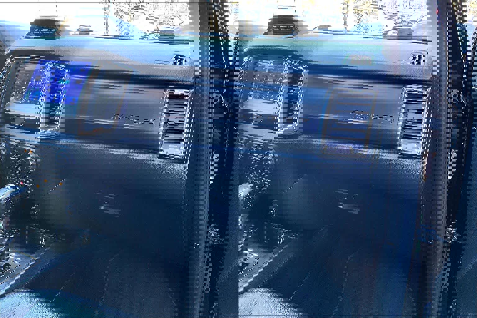 Certified 2023 Ford Ranger XLT w/ Tremor Off-Road Package image 18