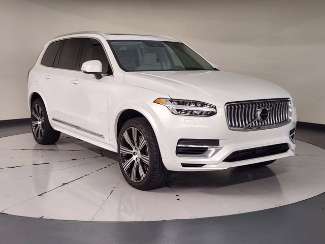 Used 2022 Volvo XC90 T8 Inscription Expression w/ Advanced Package AWD/4WD image 6