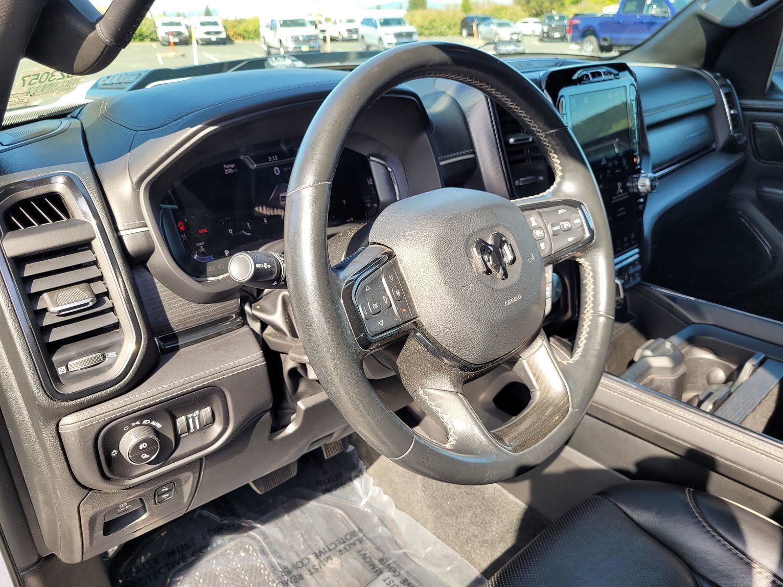 Used 2023 RAM 1500 Limited image 12