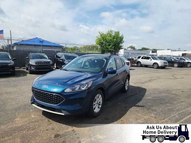 Used 2020 Ford Escape SE