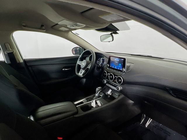 Used 2024 Nissan Sentra SV FWD image 10