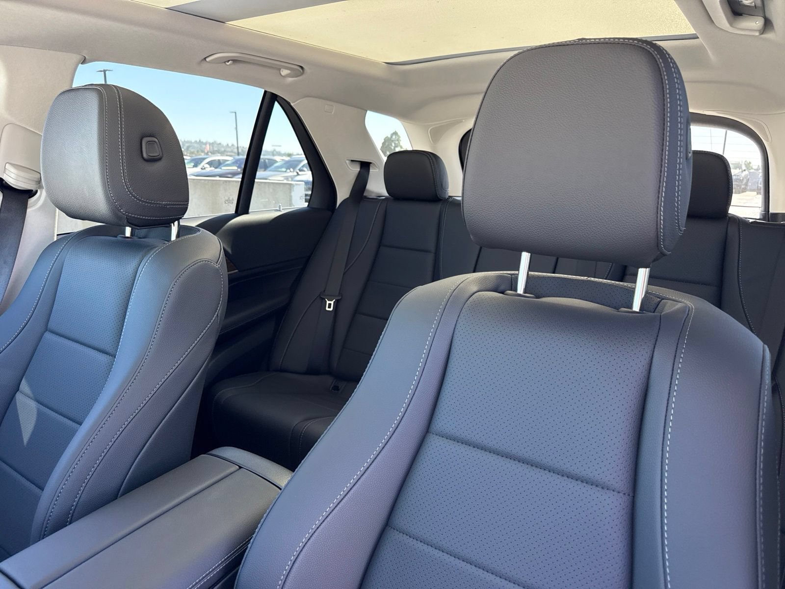 New 2026 Mercedes-Benz GLE 450e 4MATIC image 20